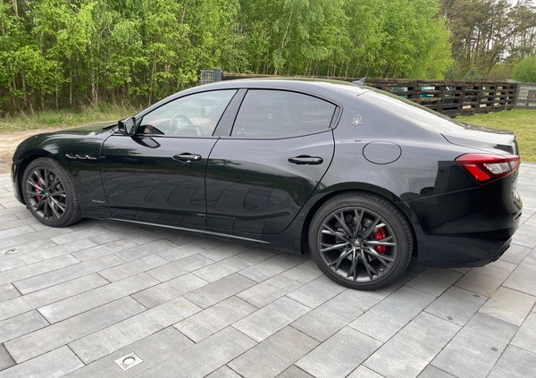 Maserati Ghibli cena 269000 przebieg: 25500, rok produkcji 2020 z Sępopol małe 596